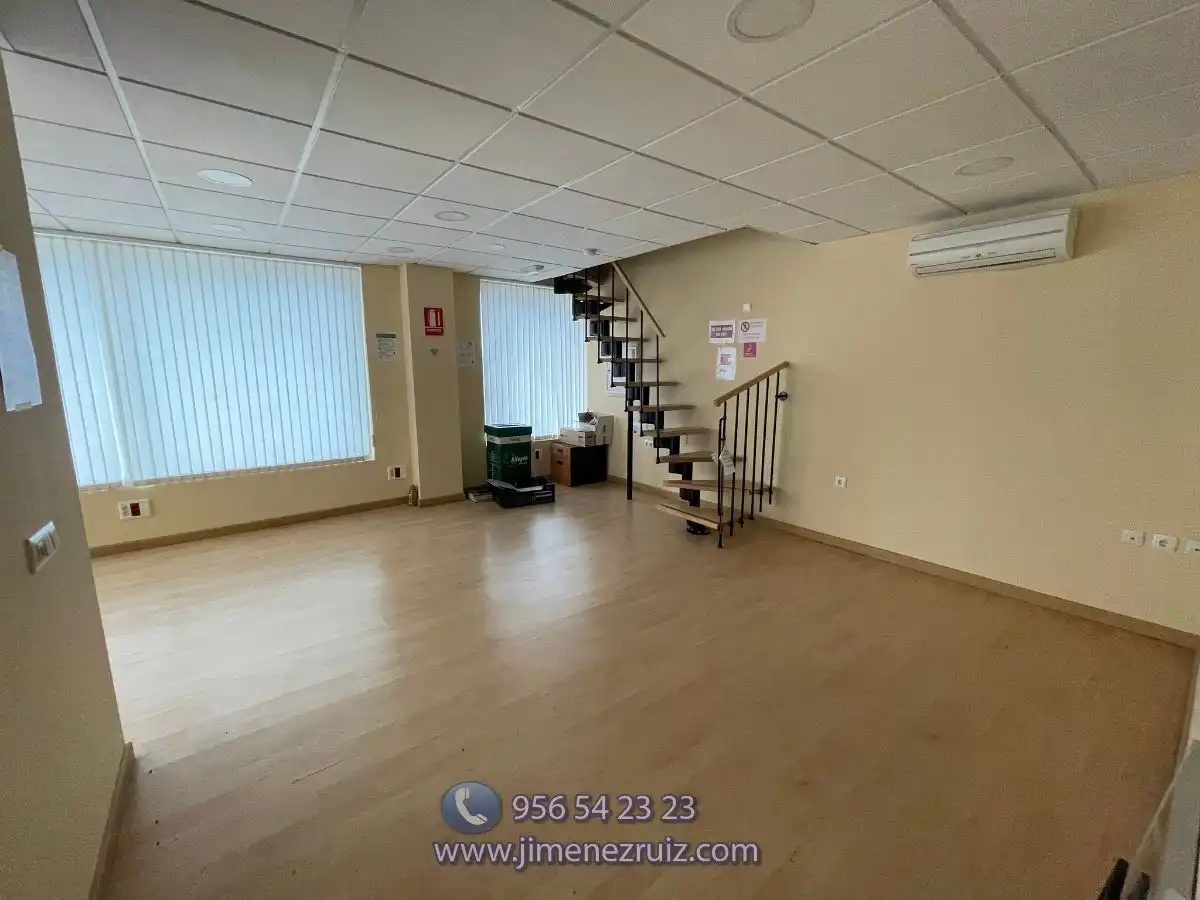 Büro zur Miete in El Juncal - Vallealto, imagen 3