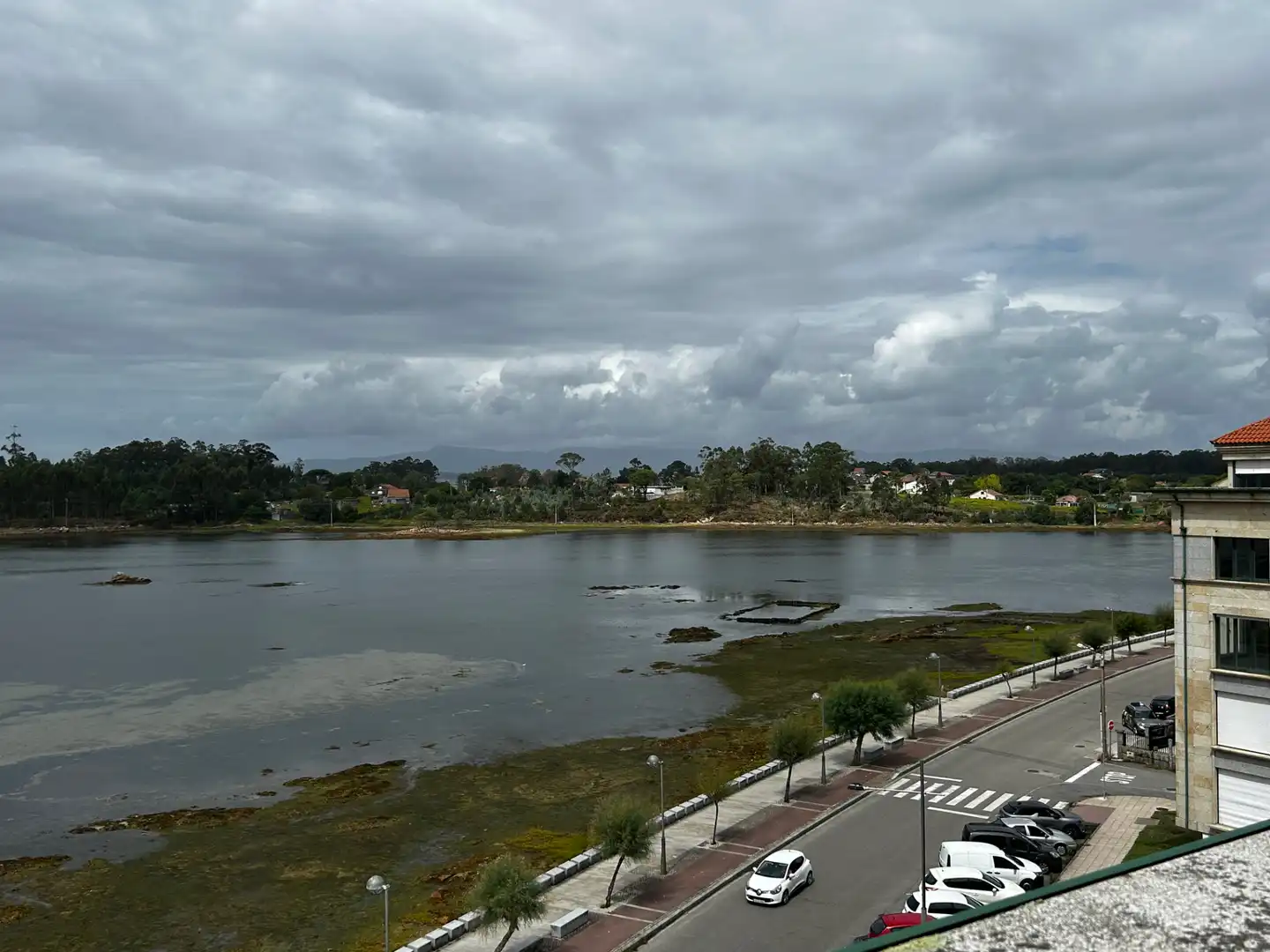 Exterior view of Duplexes for sale in Cambados  with Heating, Parquet flooring and Terrace