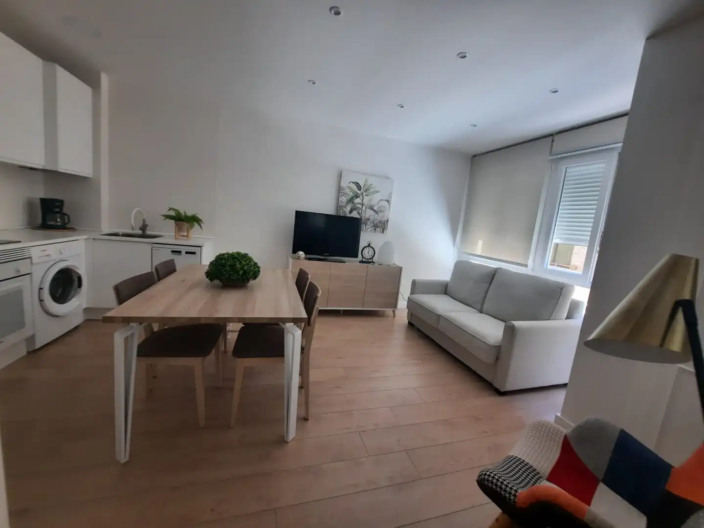 Apartament amb terrassa de lloguer a Casco Antiguo, imagen 6