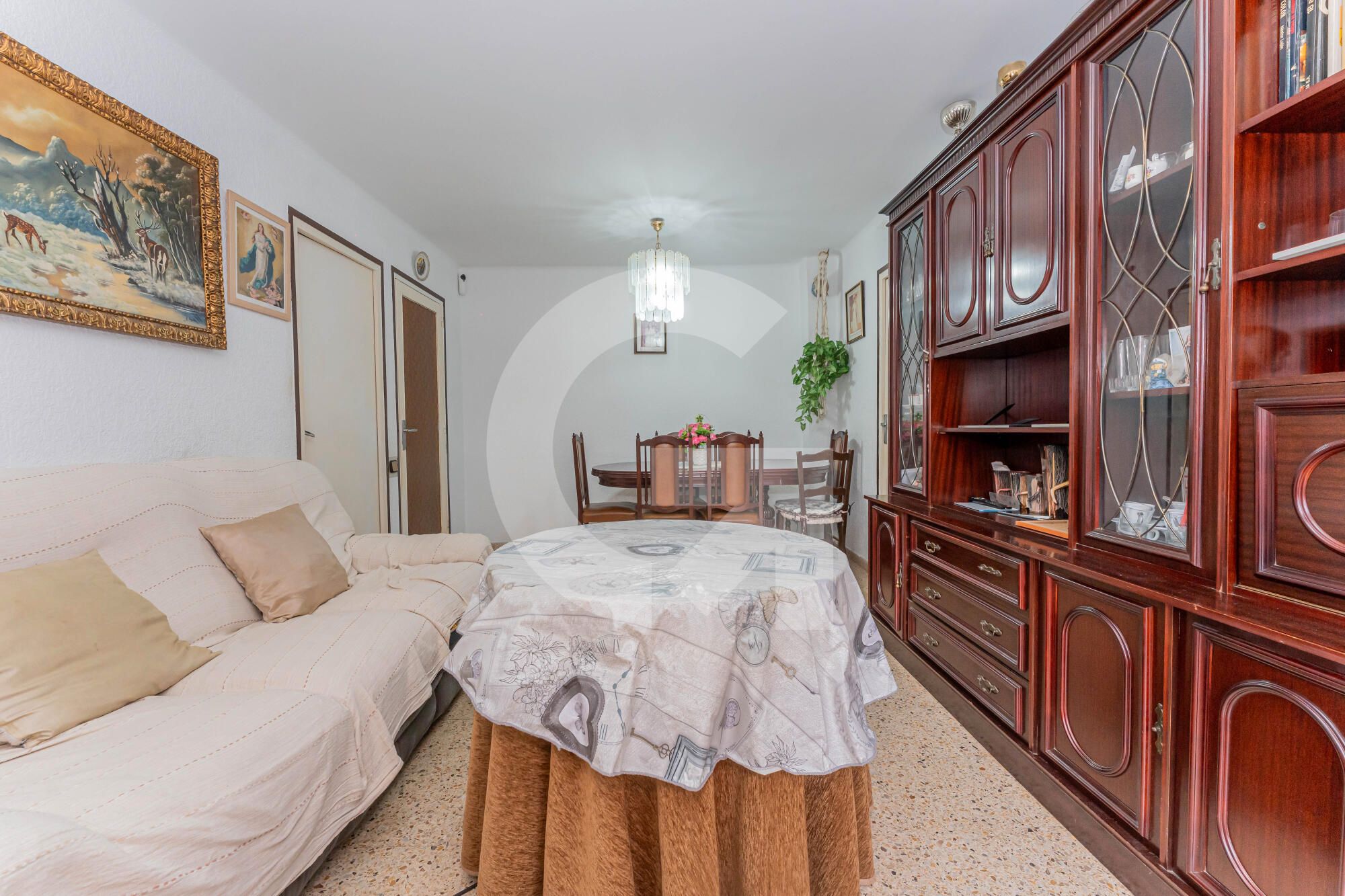 Habitación de Piso en venta en Cornellà de Llobregat con Terraza, Horno y Lavadora