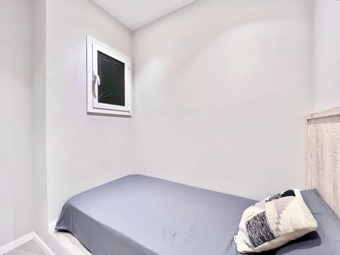 Habitación de Piso en venta en Barcelona con Aire acondicionado, Parquet y Amueblado