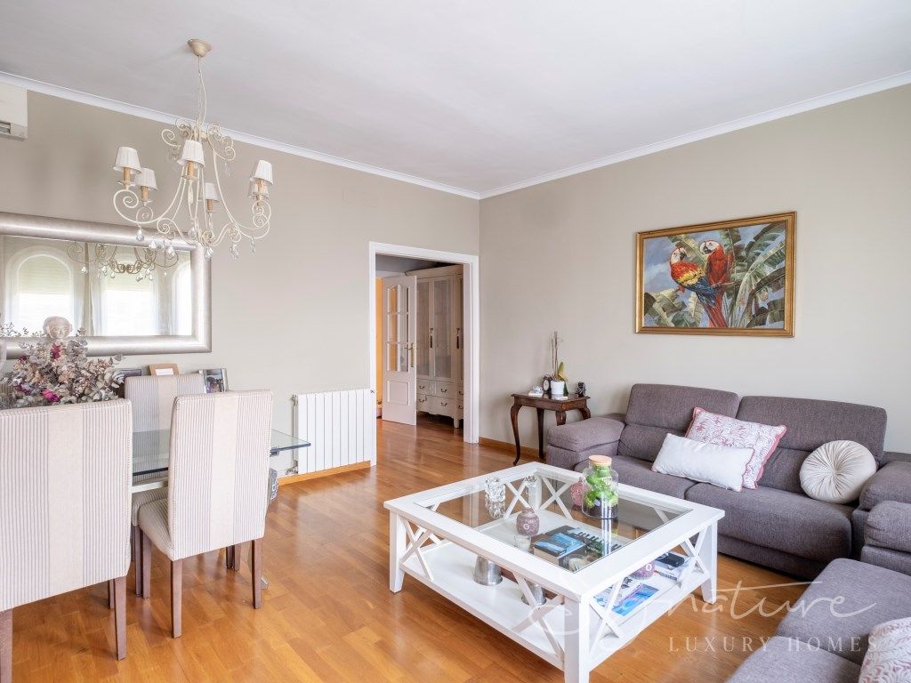 Sala d'estar de Pis en venda en  Barcelona Capital amb Aire condicionat i Calefacció