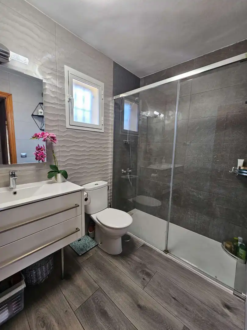 Baño de Casa o chalet en venta en Alhaurín de la Torre con Aire acondicionado, Calefacción y Terraza