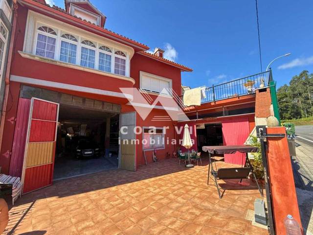 Casa-chalet en Venta en Calle pombal en Fisterra