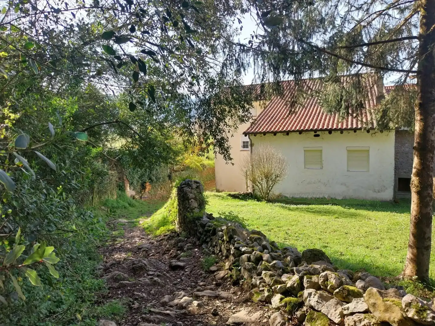 Casa adosada en venta en Isequilla - BARRIO ISEQUILLA, 9, Liendo