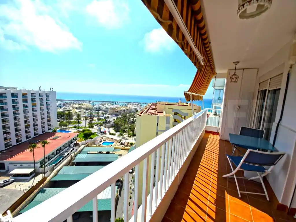 Außenansicht von Wohnungen zum Verkauf in Benalmádena mit Privatgarten, Möbliert und Gemeinschaftspool