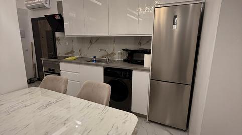 Foto 4 de Apartament en venda a Calle de la Leala Norte, 4, El Pinillo, Málaga