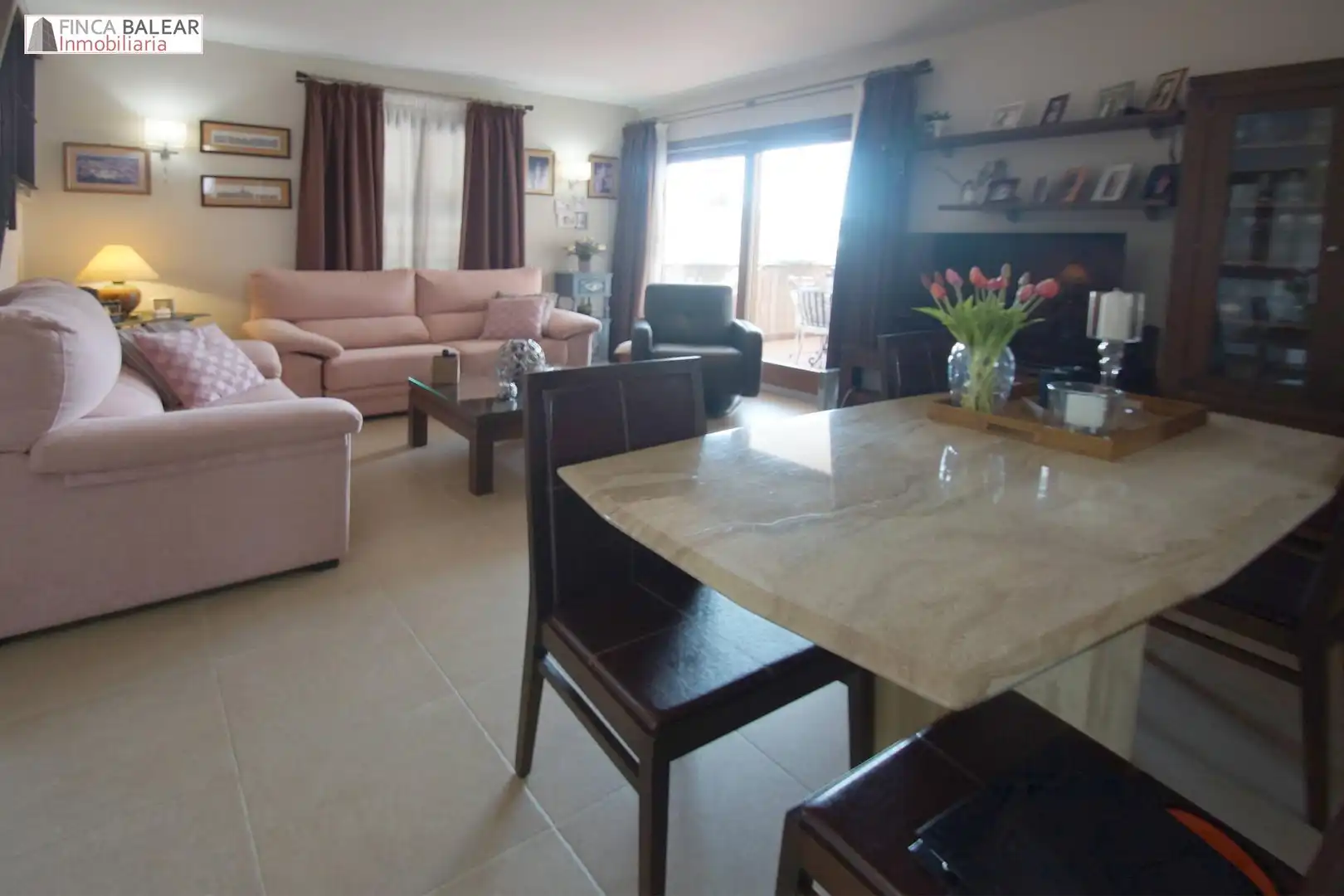 Sala de estar de Ático en venta en Santa María del Camí con Aire acondicionado, Calefacción y Terraza
