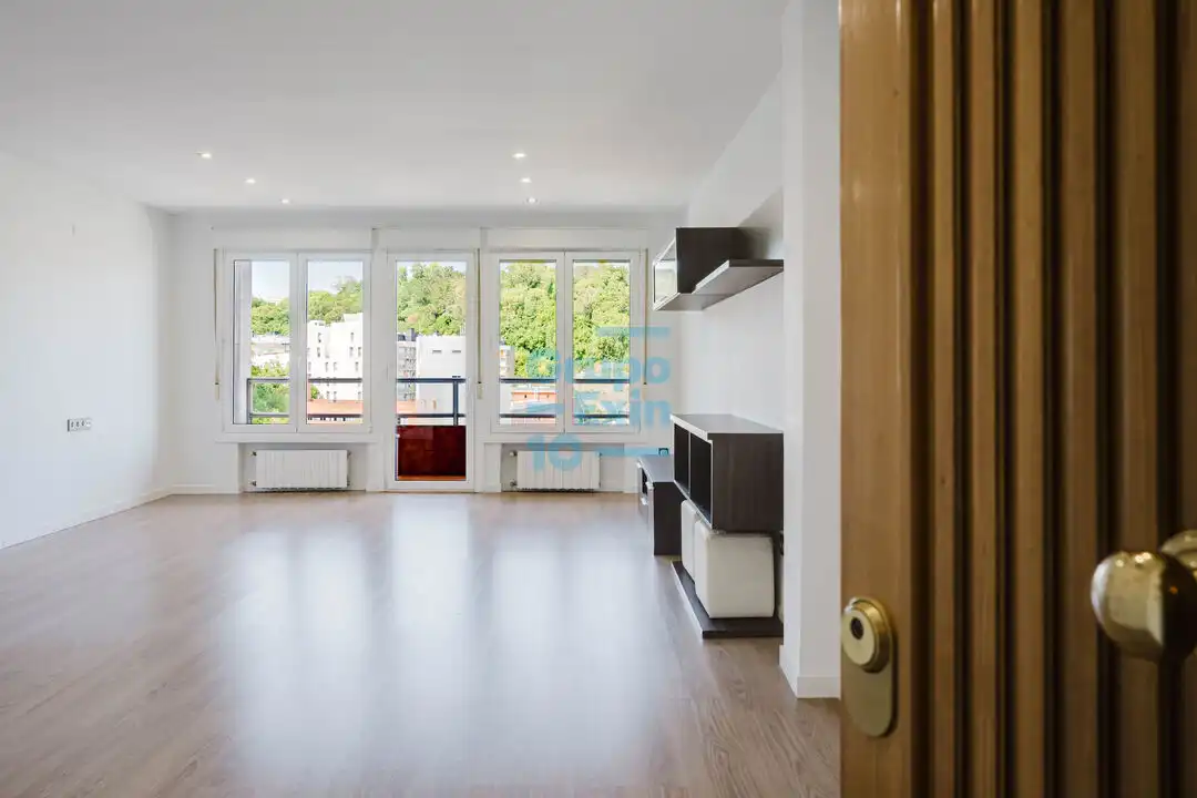 Flat for sale in Donostia - San Sebastián   with Heating and Terrace