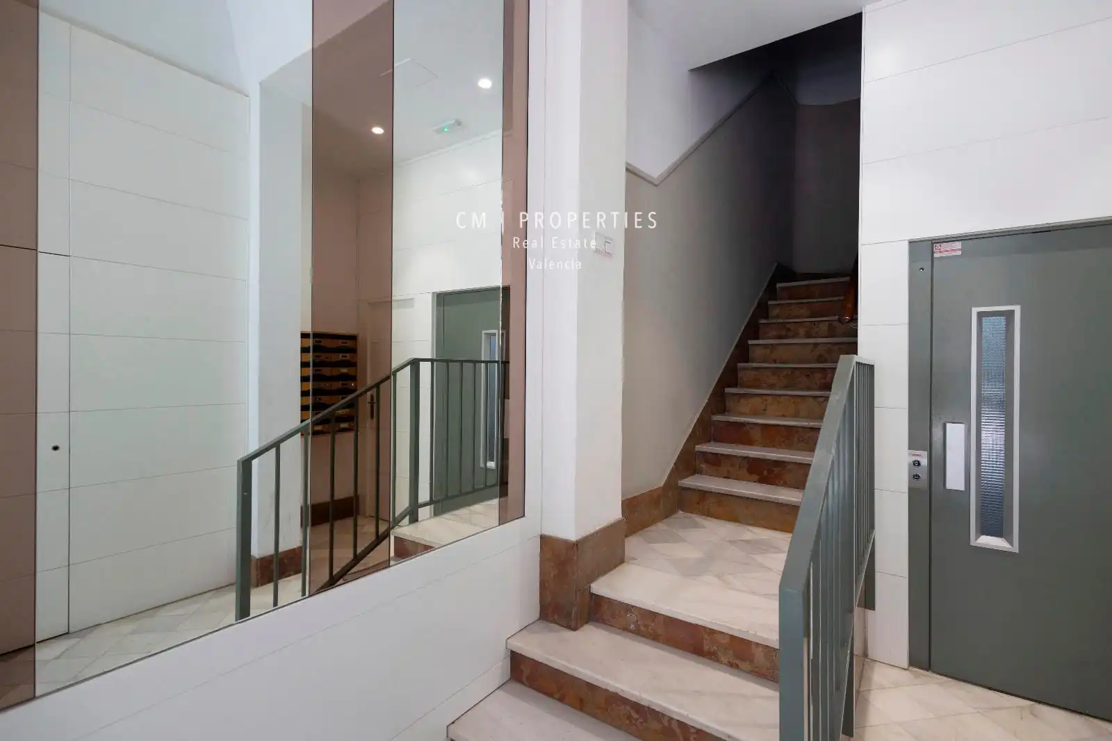 Penthouse with lift to rent in Ayuntamiento del, imagen 63