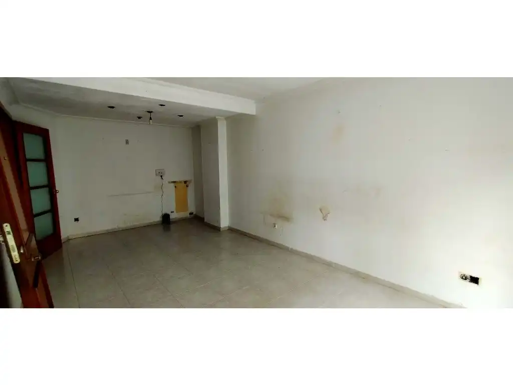 Wohnung zum Verkauf in Salt