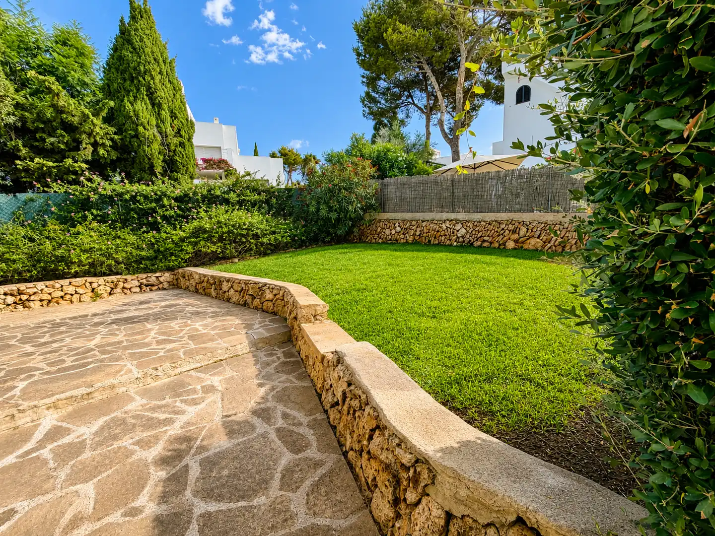 Detached house with terrace for sale in Carrer Baixada al Port 8, imagen 8