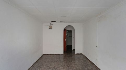 Foto 3 de Piso en venta en Av Rasos de Peguera, Ciutat Meridiana, Barcelona Capital