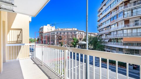 PISO RECIÉN REFORMADO CON GRAN BALCÓN EN LA DRETA DE L EIXAMPLE, imatge 5