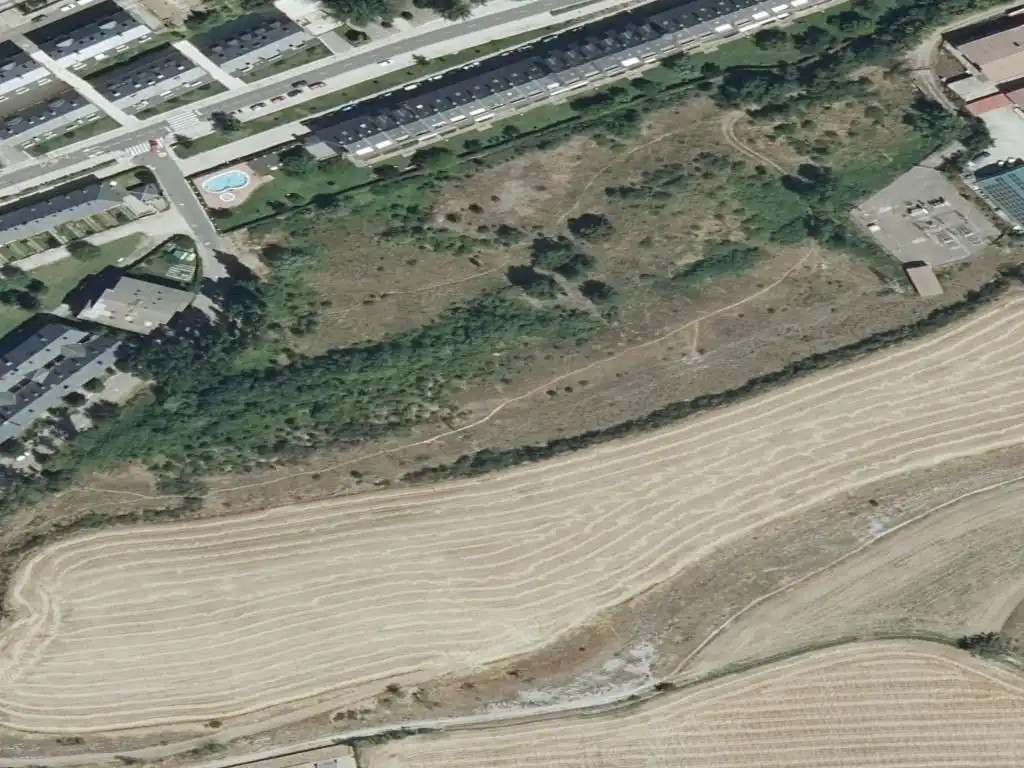 Lands and plots for sale in AR SUP-9 LEVANTE 1 15 Suelo Polígono 47 Parcela, imagen 2