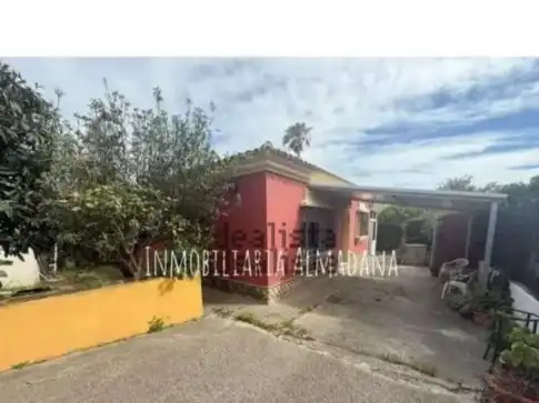 Vista exterior de Casa o xalet en venda en El Puerto de Santa María amb Aire condicionat i Terrassa
