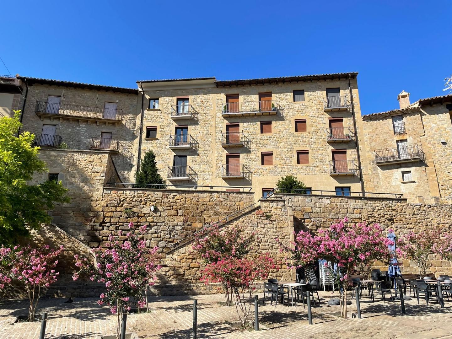Vista exterior de Pis en venda en Sos del Rey Católico amb Traster