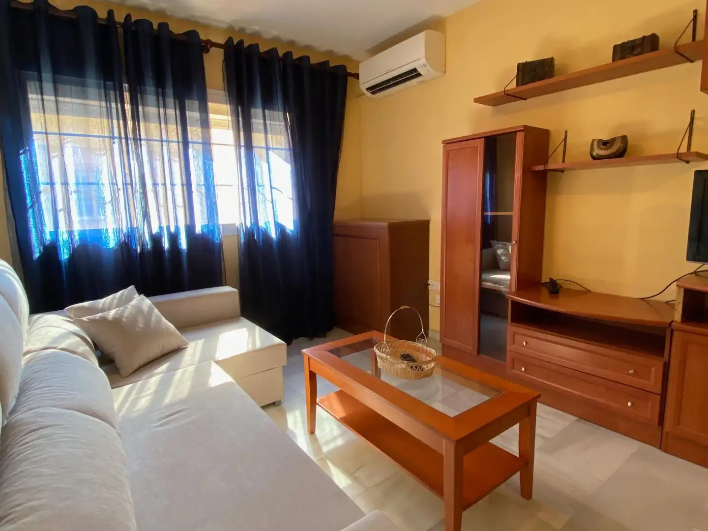 Apartament amb ascensor de lloguer a Las Lagunas, imagen 4