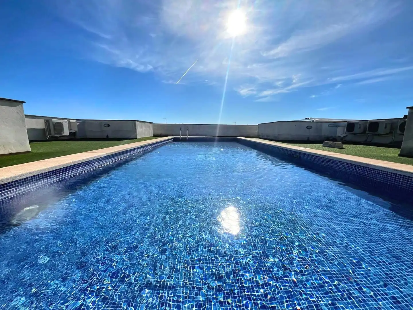 Schwimmbecken von Wohnungen zum Verkauf in Moncofa mit Terrasse, Abstellraum und Möbliert