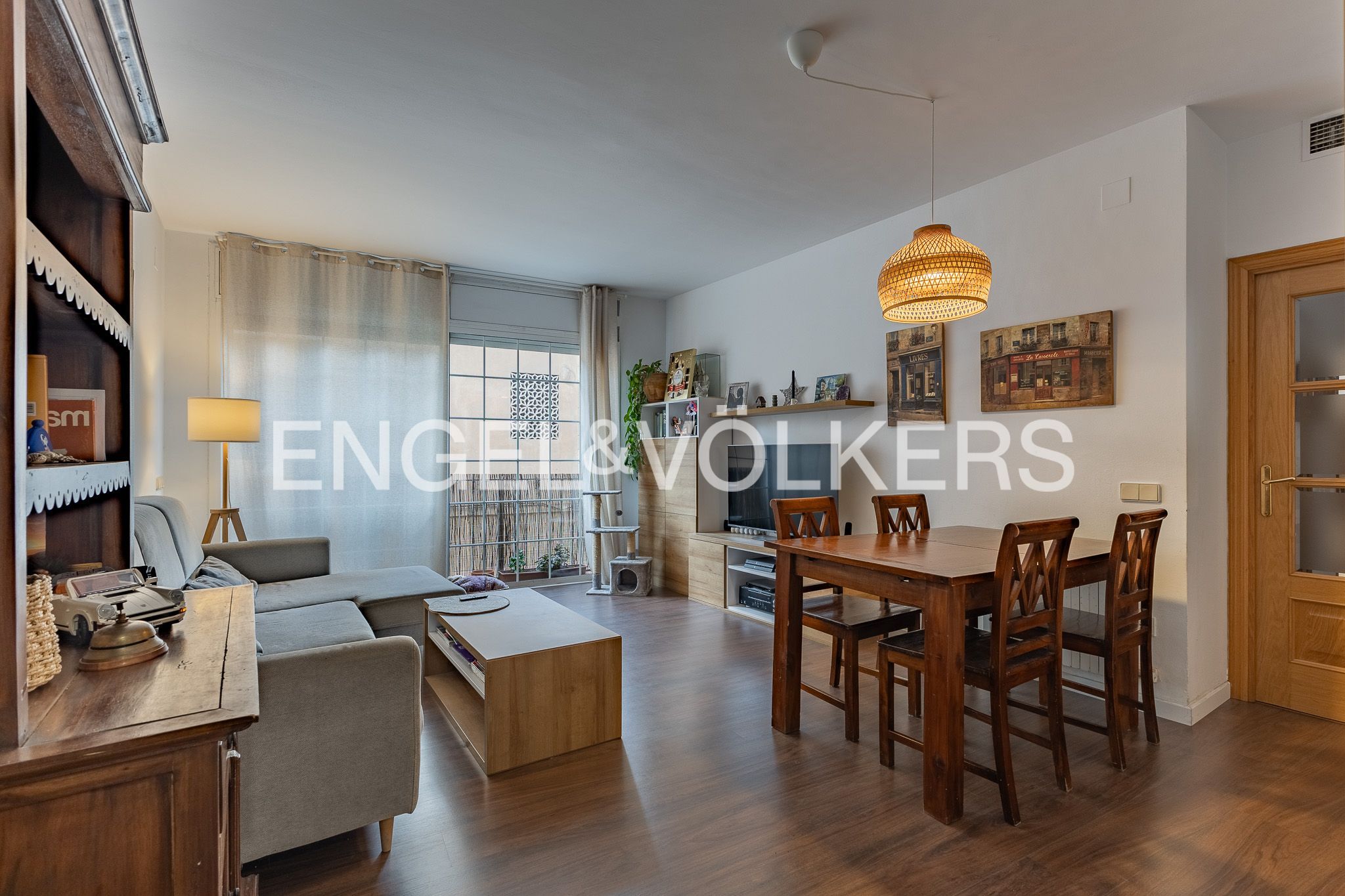Sala d'estar de Apartament en venda en Sabadell amb Aire condicionat, Calefacció i Parquet