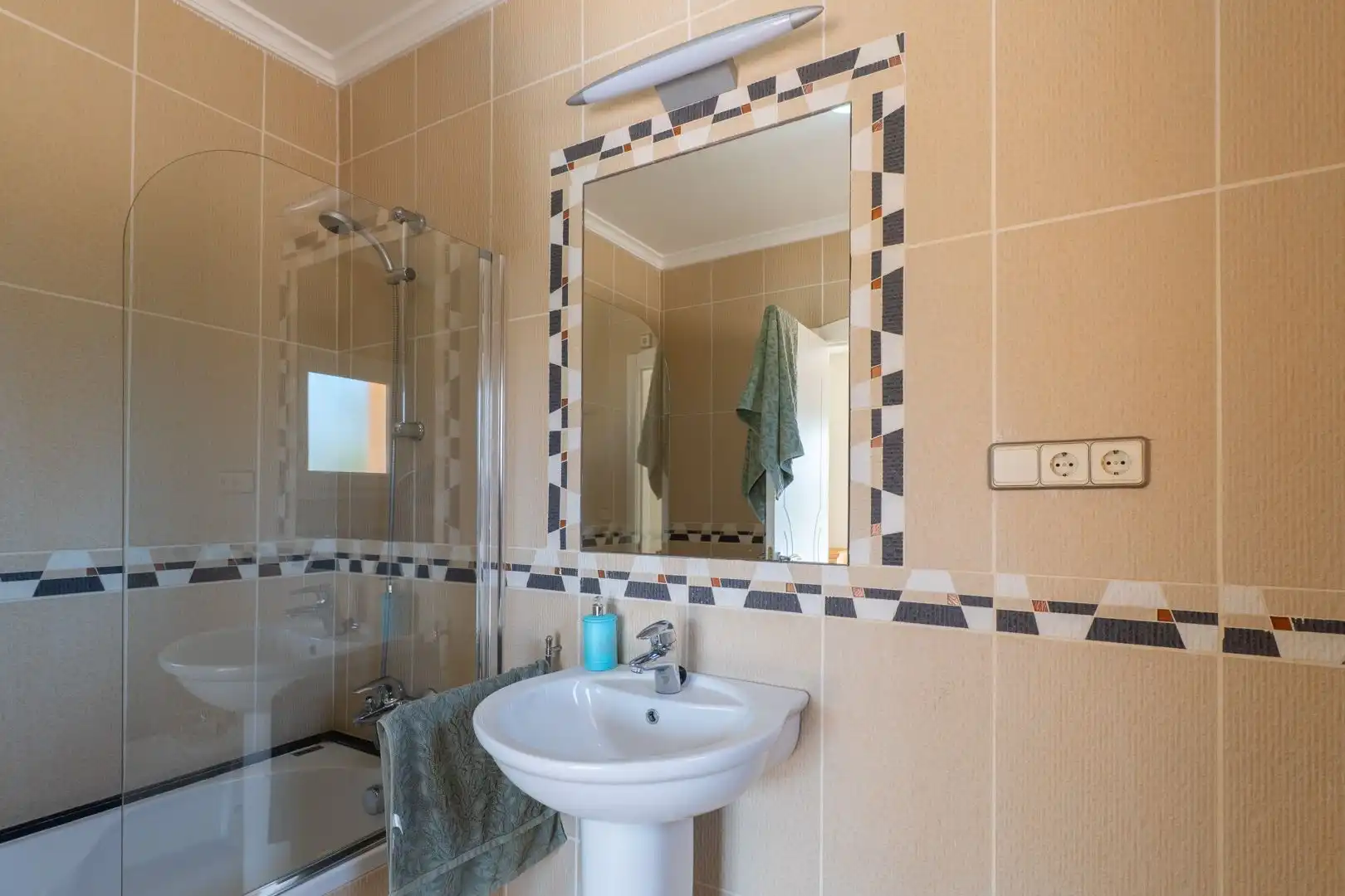 Bathroom of Houses for sale in Jávea / Xàbia  with Air Conditioner, Heating and Private garden