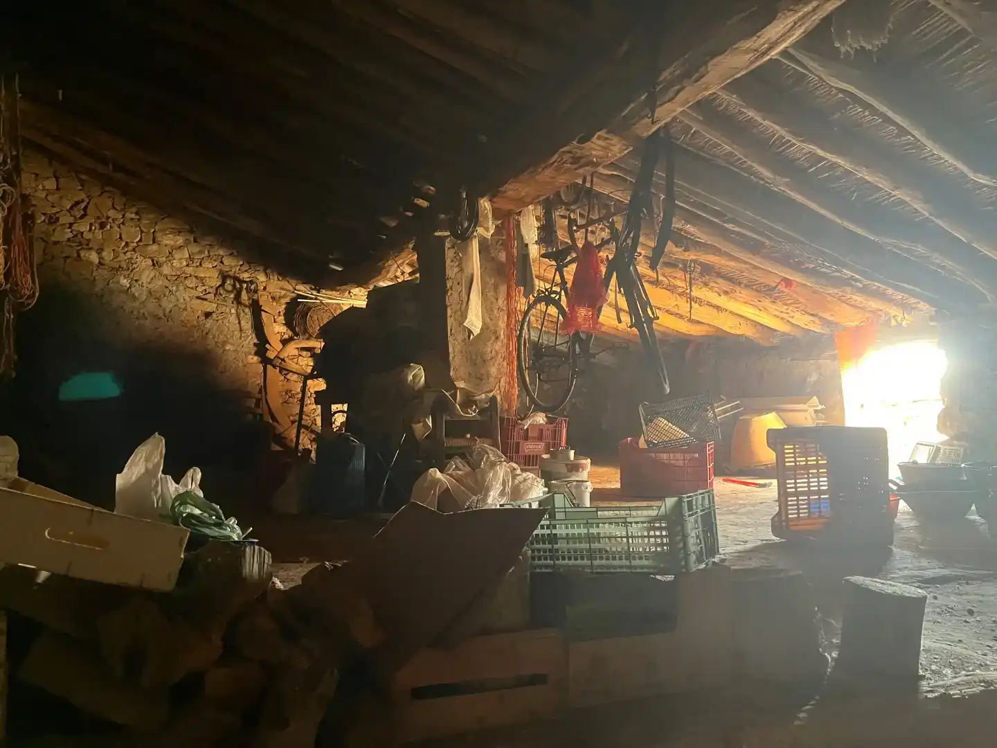 Casa adosada en venda en Alpuente amb Balcó