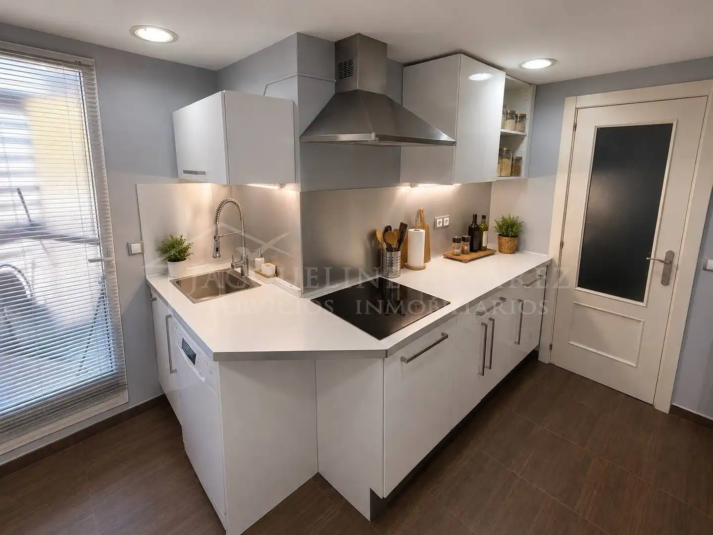 Kitchen of Flat for sale in Valdemoro  with Air Conditioner, Heating and Terrace