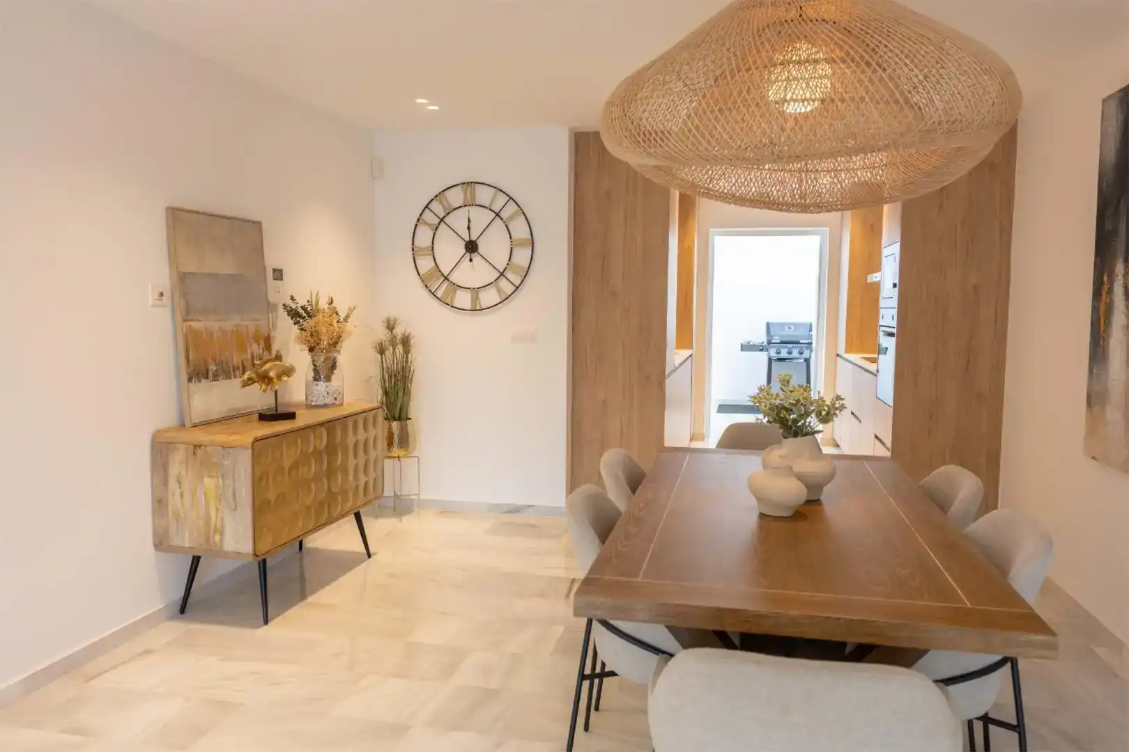 Comedor de Casa o chalet en venta en Almuñécar con Jardín privado, Piscina y Balcón
