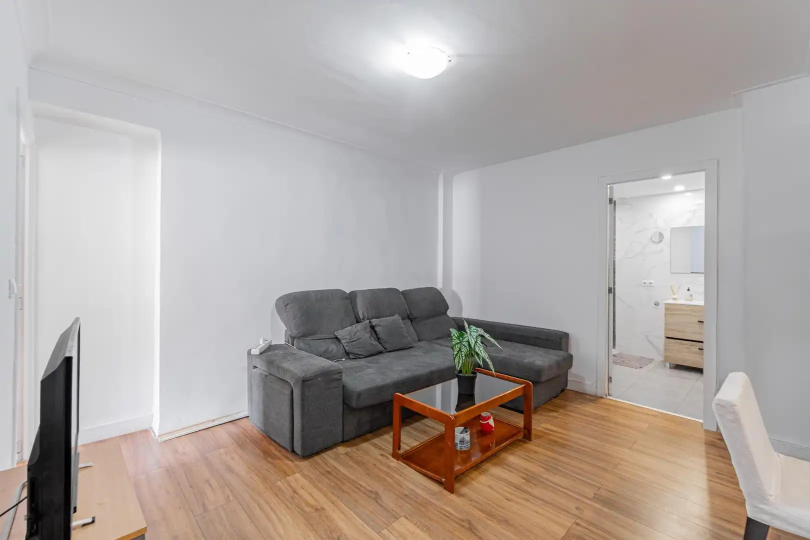 Flat for sale in  Palma de Mallorca  with Air Conditioner, Heating and Parquet flooring