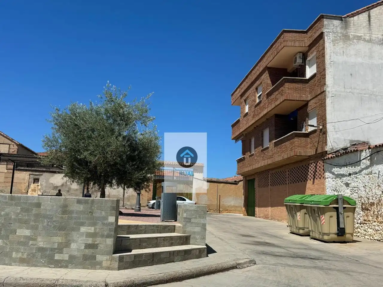 Exterior view of Commercial properties for sale in Belvís de la Jara