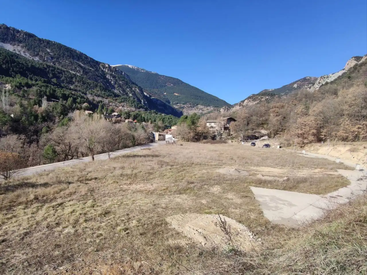 Residential zum Verkauf in Calle Cal Sant (Els Clotassos), La Coma i la Pedra