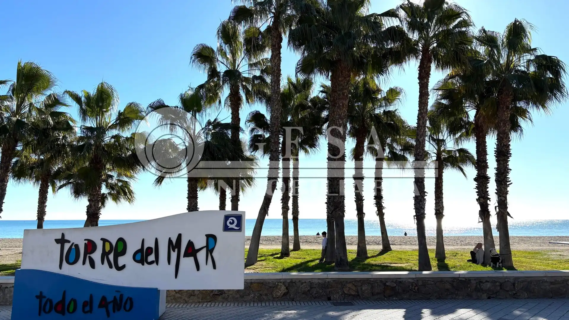 Exterior view of Flat for sale in Vélez-Málaga  with Air Conditioner, Terrace and Swimming Pool