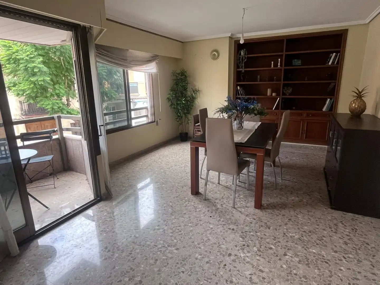 Comedor de Piso en venta en La Pobla de Farnals con Terraza, Horno y Balcón