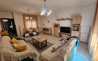 Living room of Flat to rent in  Toledo Capital  with Air Conditioner, Heating and Terrace