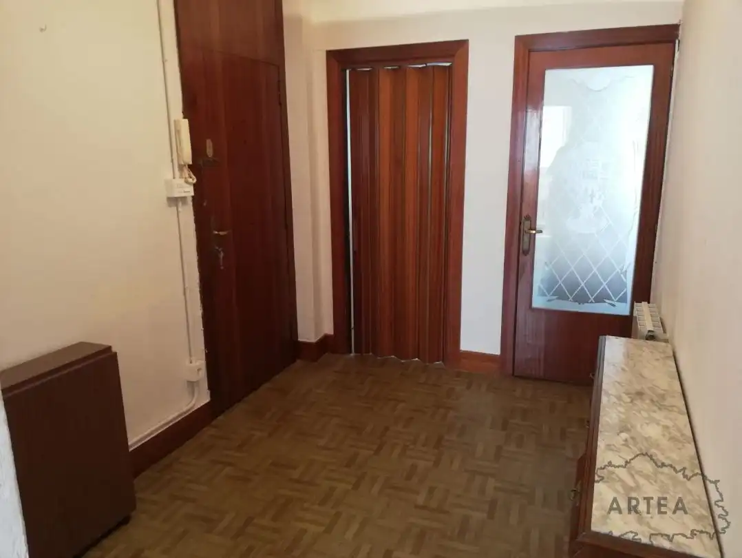 Piso de alquiler en Bilbao  con Calefacción, Horno y Lavadora