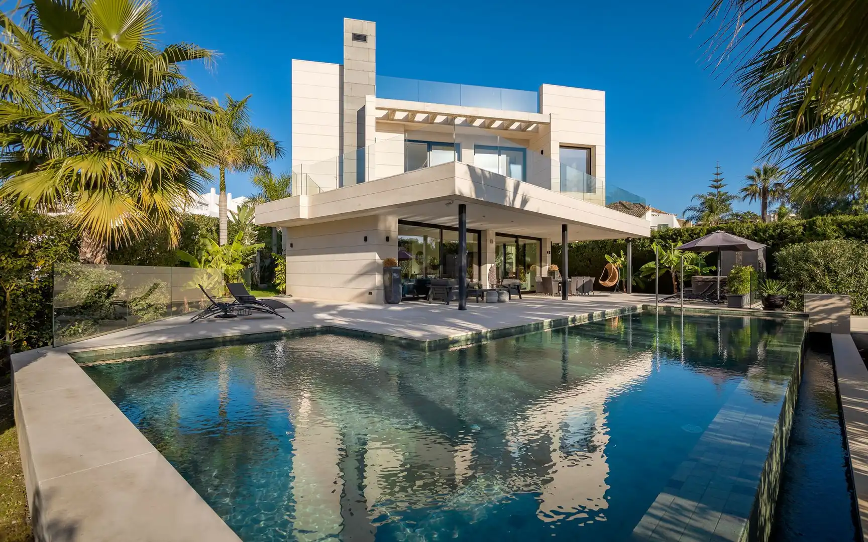 Haus mit Pool zum Verkauf in Marbella Centro