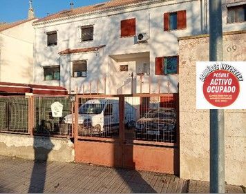 Vista exterior de Casa adosada en venta en Ciudad Real Capital