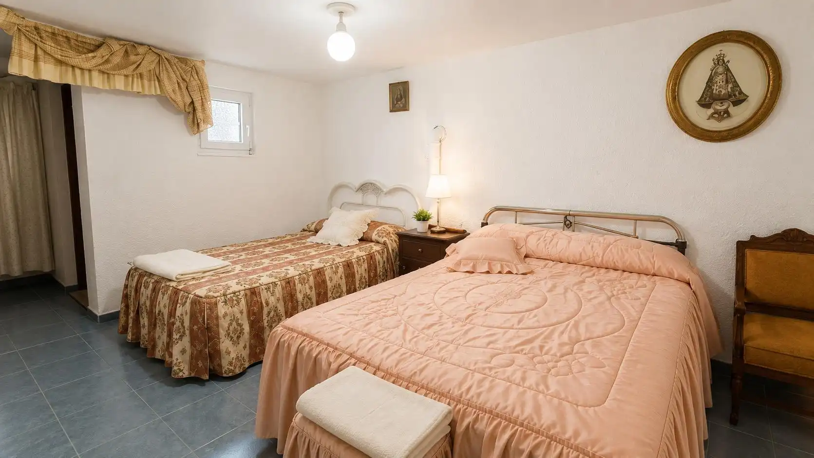 Dormitori de Casa o xalet en venda en Montefrío amb Traster