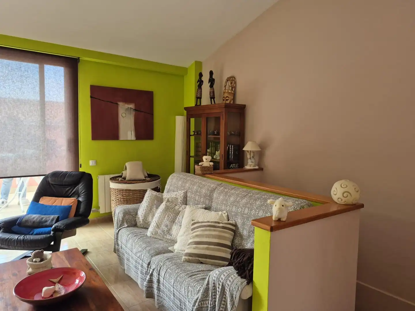 Sala de estar de Casa adosada en venta en Malgrat de Mar con Aire acondicionado, Terraza y Balcón