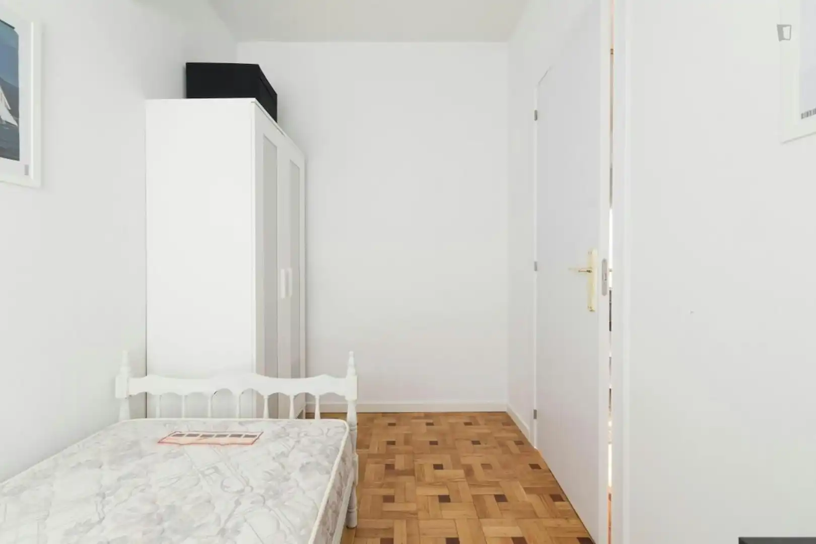 Habitación de Piso de alquiler en Madrid con Aire acondicionado, Calefacción y Amueblado