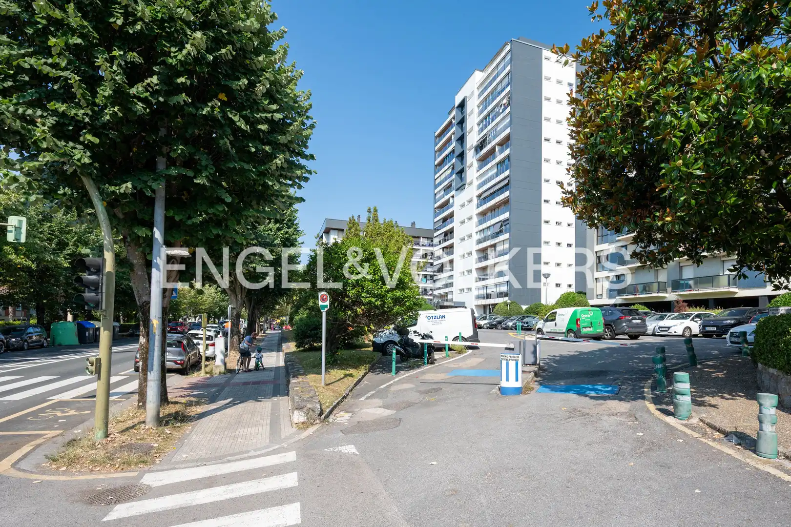 Exterior view of Study for sale in Zarautz  with Heating, Private garden and Swimming Pool