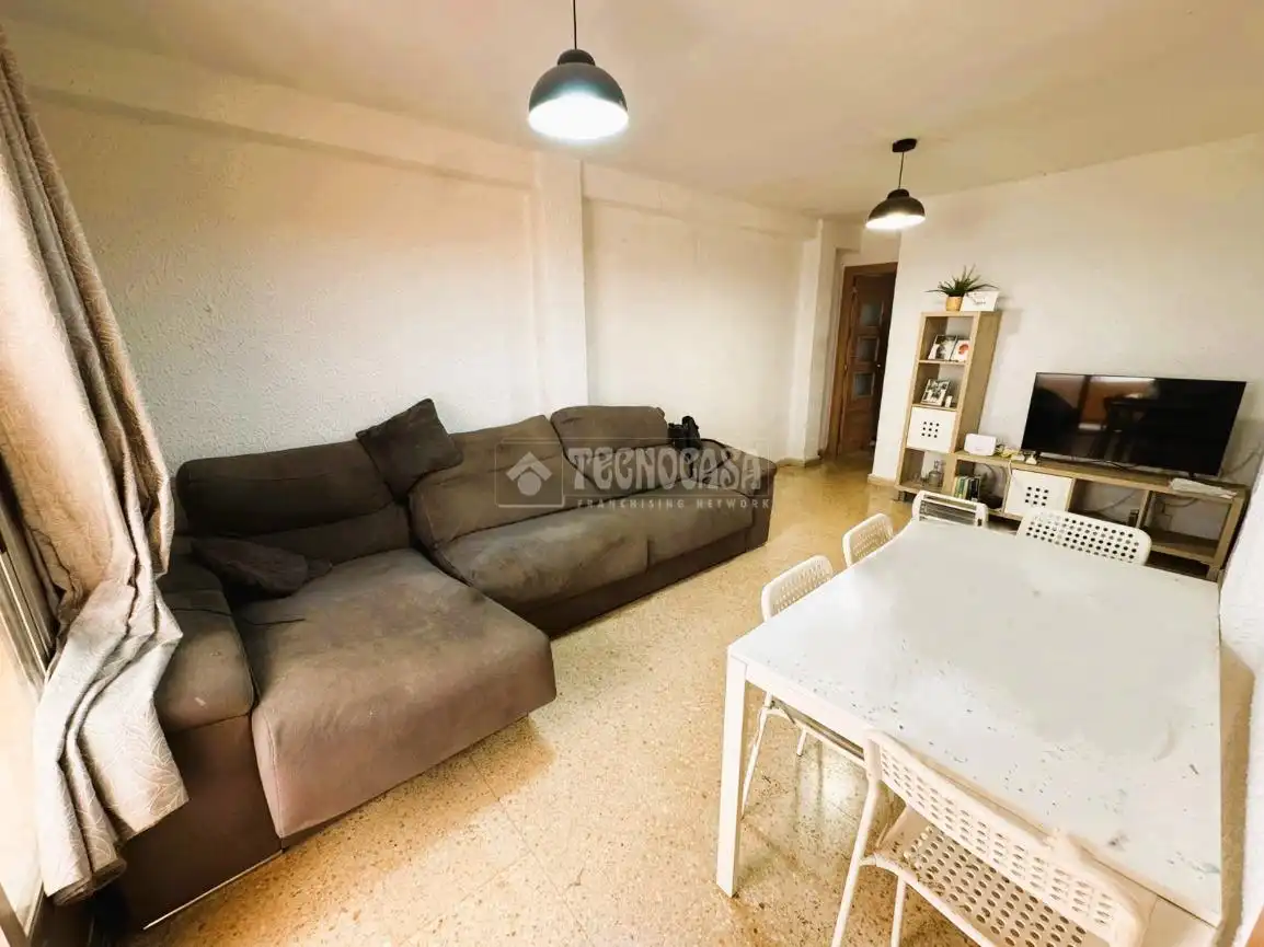Sala d'estar de Pis en venda en Torrent amb Aire condicionat, Calefacció i Balcó