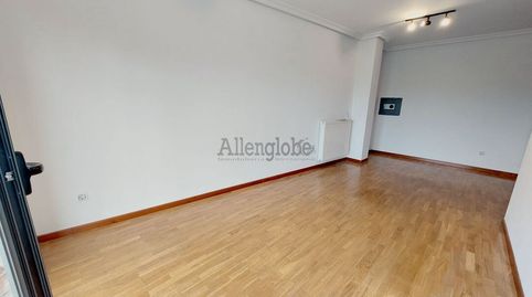 Photo 4 of Flat for rent in Calle Adelantado de la Florida, El Postigo, Oviedo