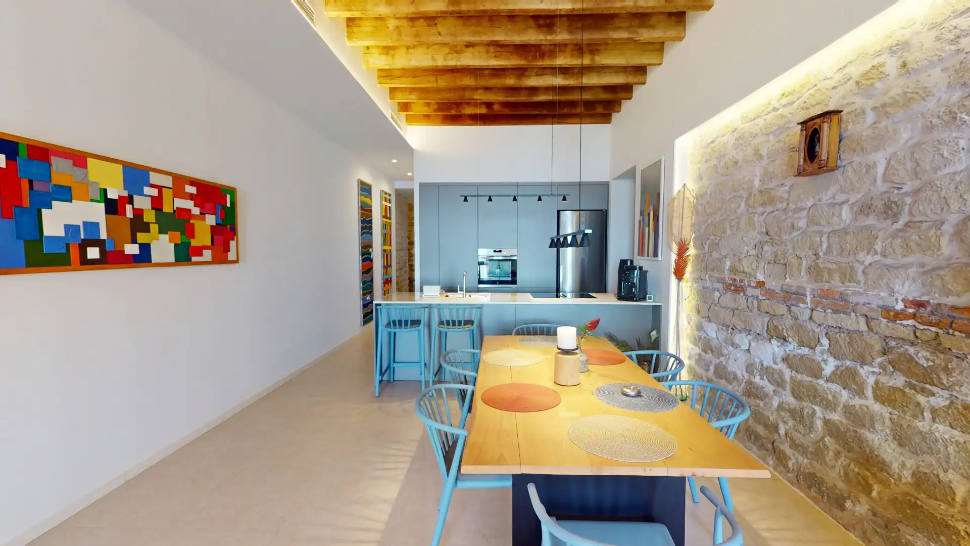 Küche von Wohnung zum Verkauf in Alicante / Alacant mit Klimaanlage, Privatgarten und Abstellraum