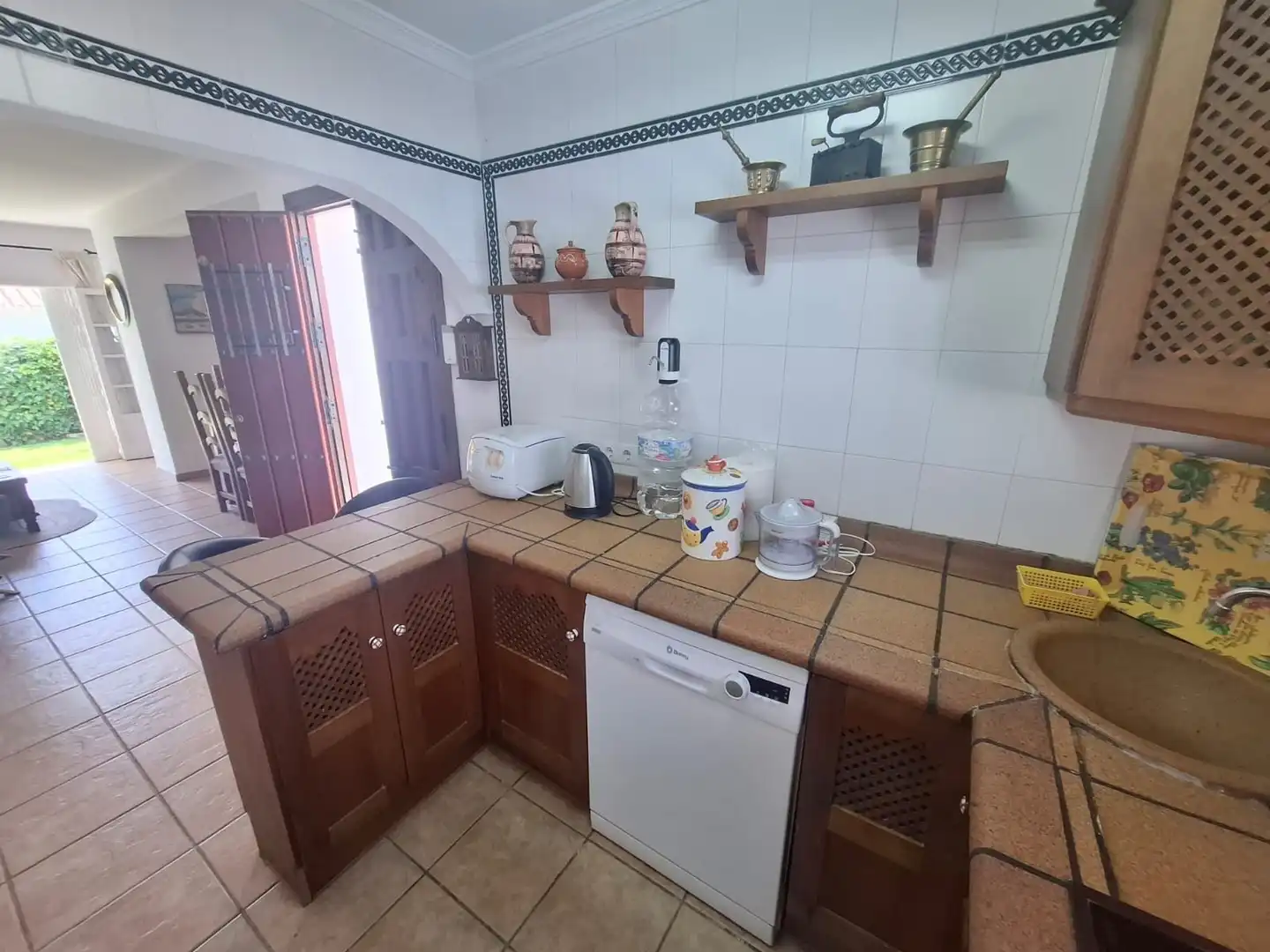 Kitchen of Houses for sale in Málaga  with Air Conditioner, Private garden and Swimming Pool