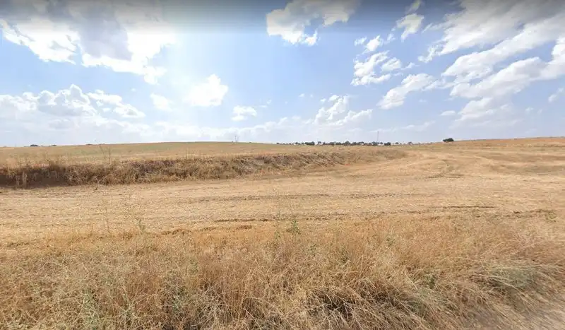 Rustikales Grundstück zum Verkauf in Polígono 11 126, imagen 5