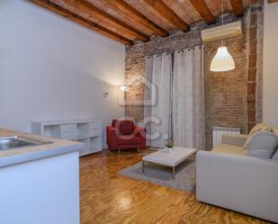 Living room of Study to rent in  Barcelona Capital  with Air Conditioner, Heating and Balcony