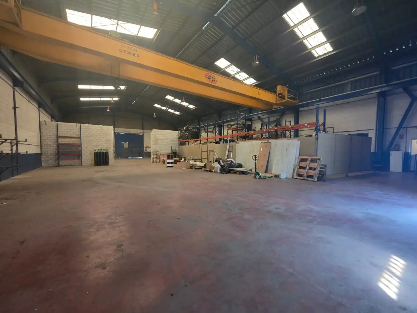 Nau industrial de lloguer en Alcalá de Guadaira amb Calefacció