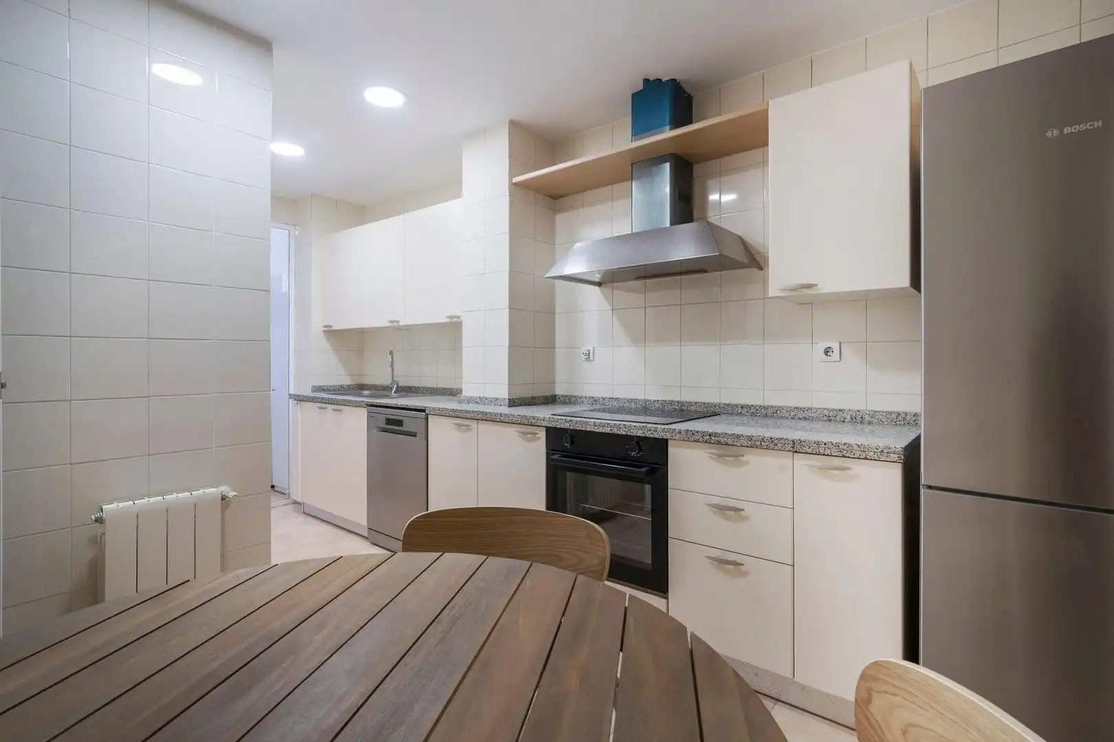 Cocina de Piso de alquiler en Valencia con Aire acondicionado, Calefacción y Amueblado