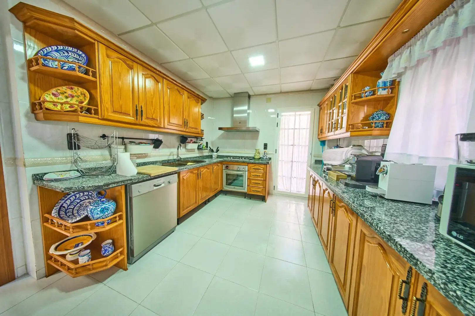 Cocina de Casa o chalet en venta en Nívar con Jardín privado, Terraza y Trastero